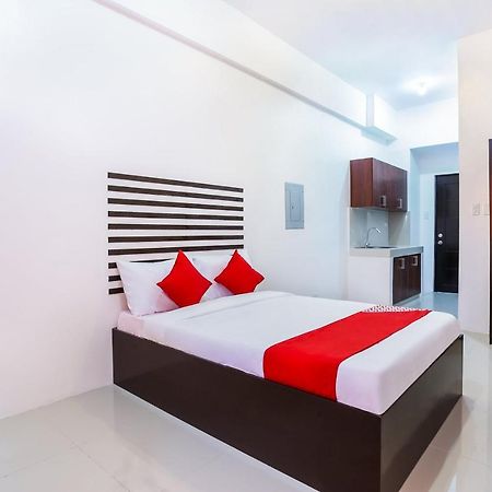 Oyo 505 Jardin Suites Manila Exterior photo